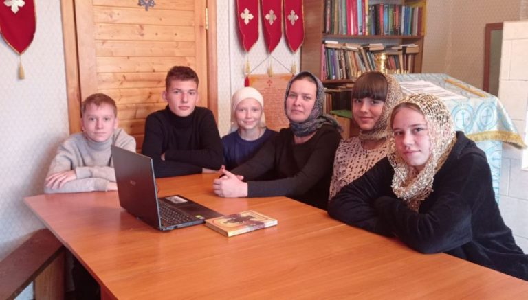 Подробнее о статье Команды Кокшетауской епархии приняли участие в мини Интернет-карусели «Игумен земли русской»